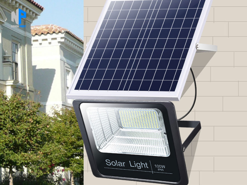 Lắp đèn năng lượng mặt trời cho công ty giá rẻ