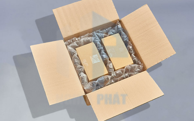 Hộp carton chuyên dụng để gói hàng thiết bị điện tử gửi đi Canada của Bao Bì SHQ